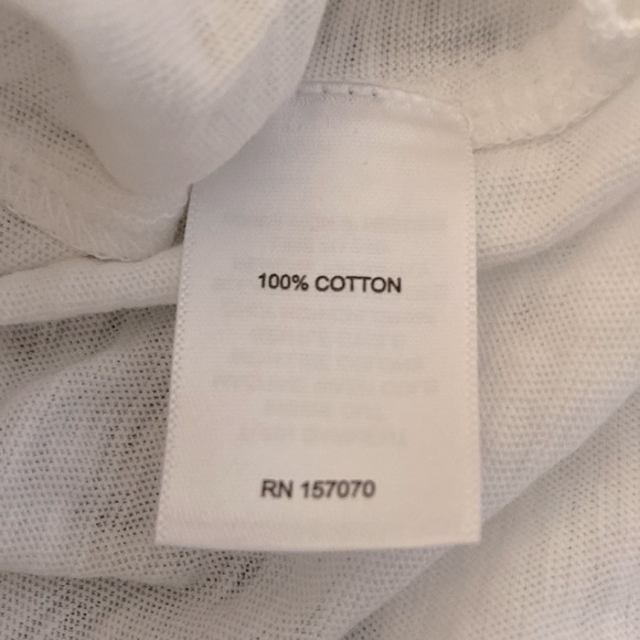 Remade By Thredup White V-Neck Pocket T-Shirt, Size Large - Picture 7 of 8